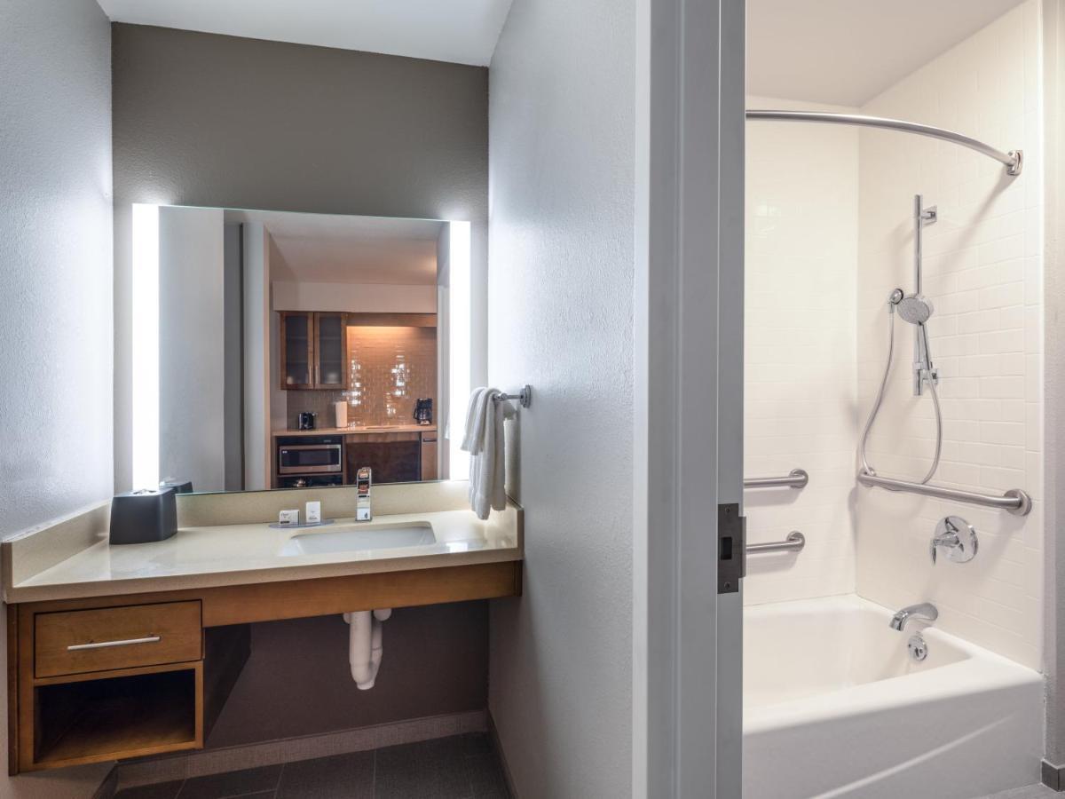 Staybridge Suites - Sioux City Southeast By Ihg Εξωτερικό φωτογραφία